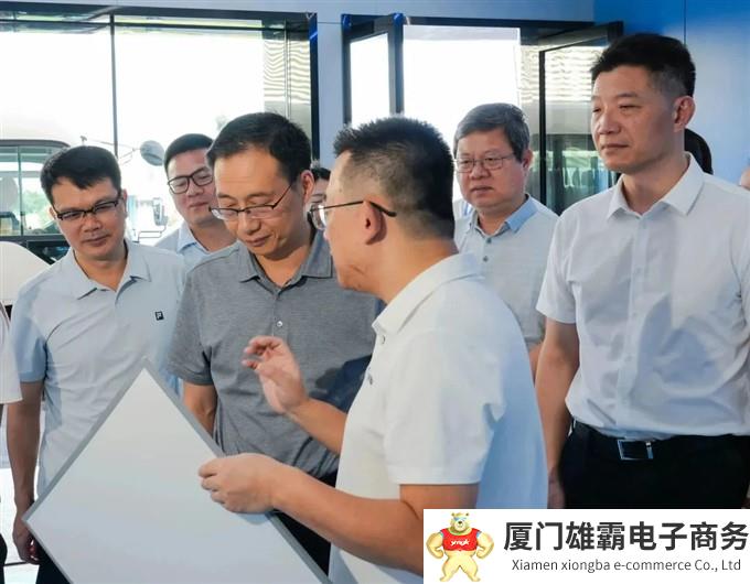 福建省委常委崔永辉肯定海辰储能发展势头 支持企业突破创新